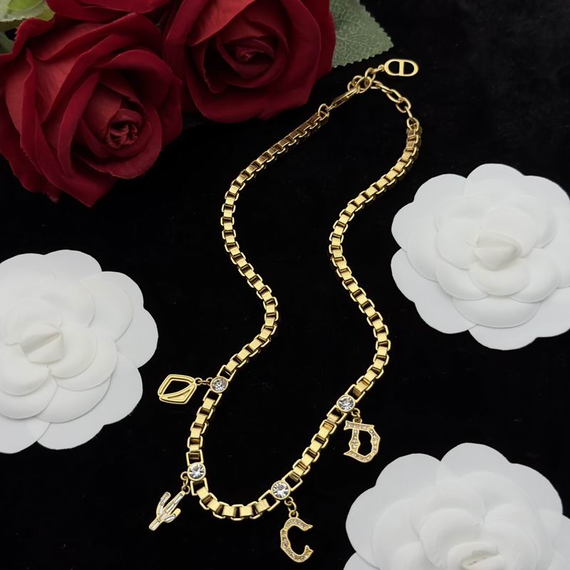 Dior Necklace 06lyr666